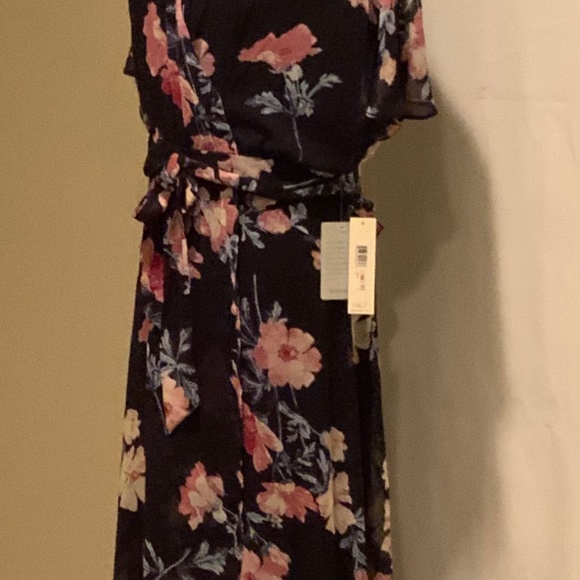 Eliza J Navy Floral High-Low Wrap Dress Size 10 - Picture 5 of 10